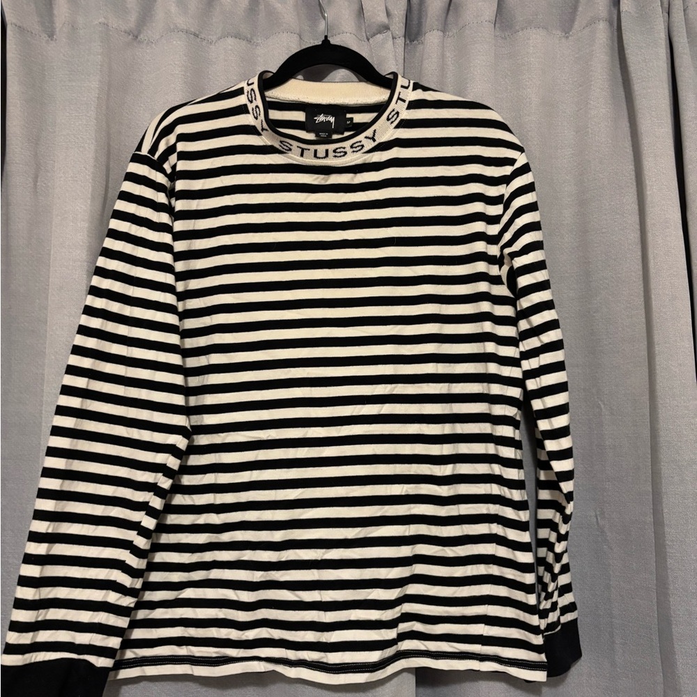 Stussy Black and Cream Striped Crewneck